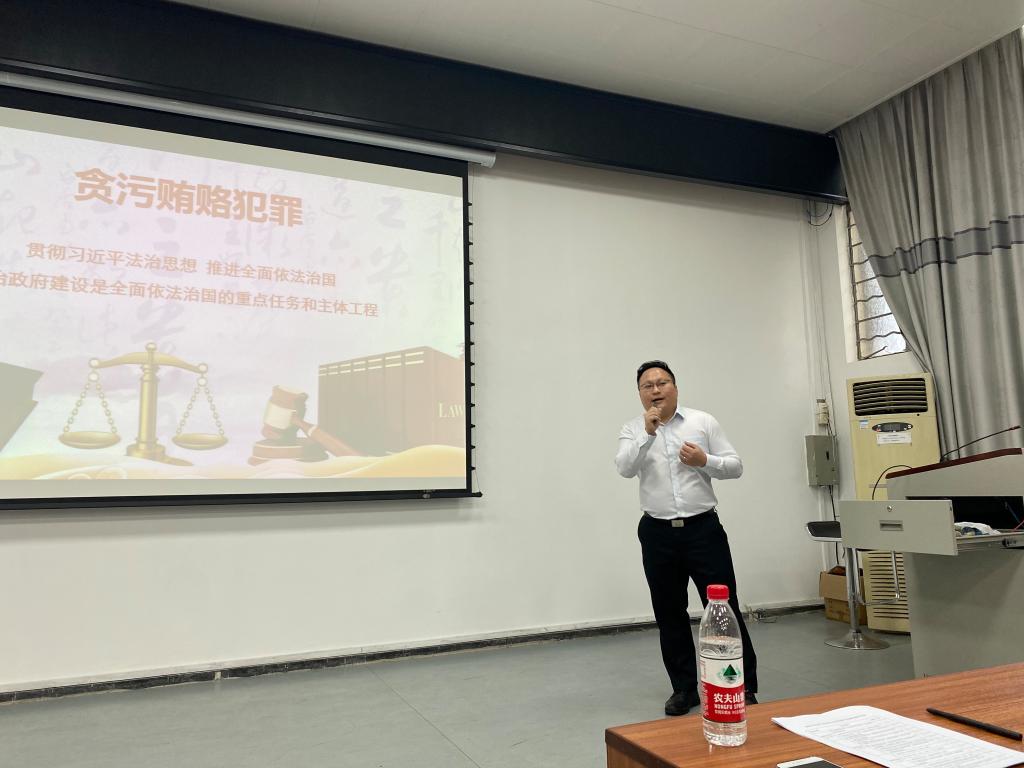 taptap点点体育