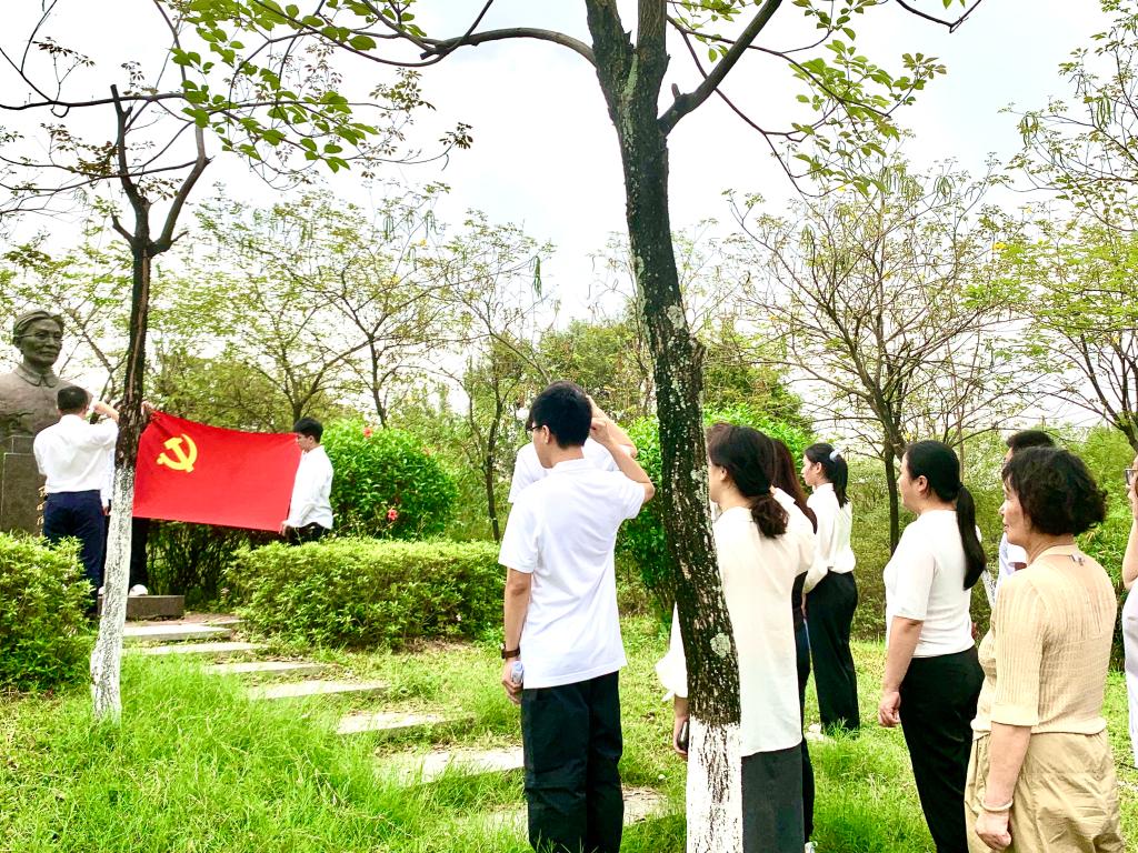 taptap点点体育