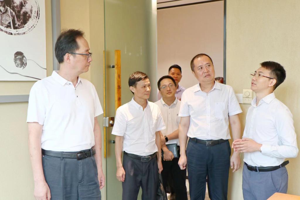 taptap点点体育