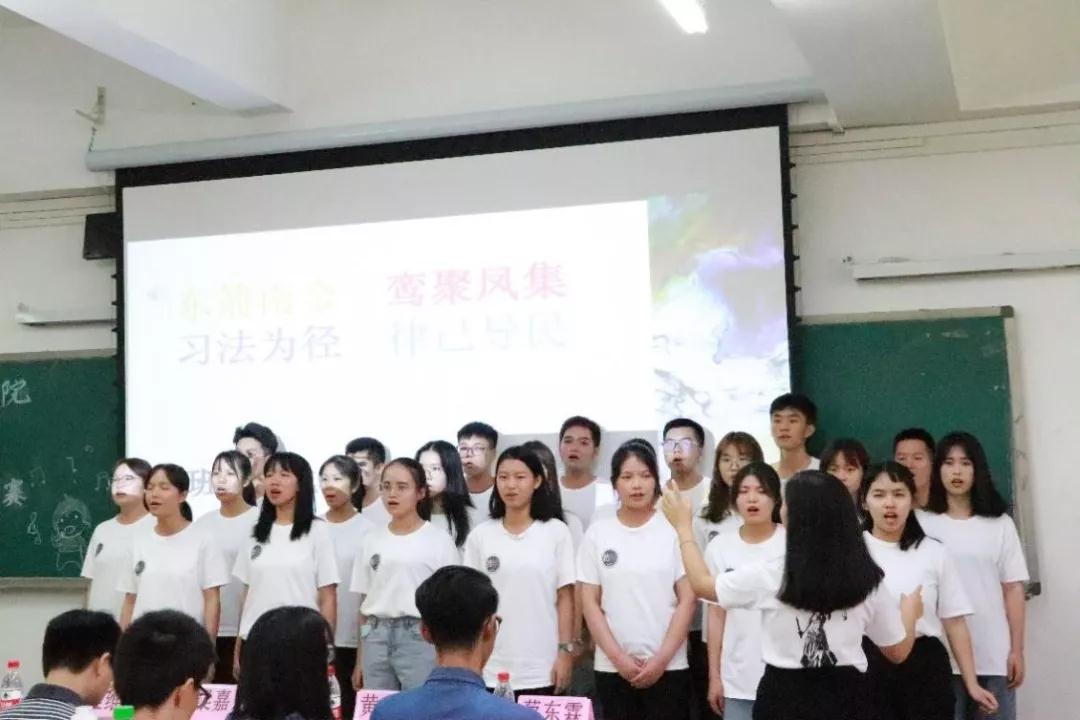 taptap点点体育