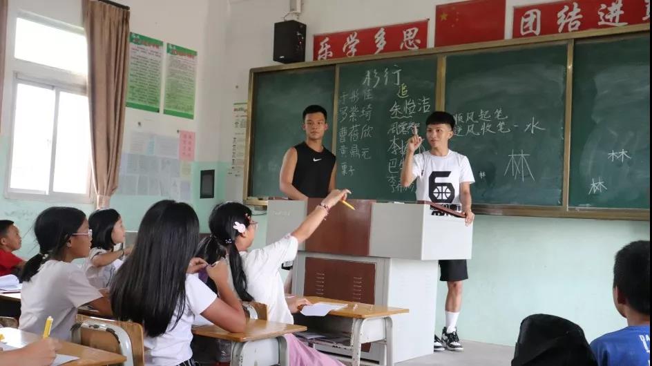 taptap点点体育